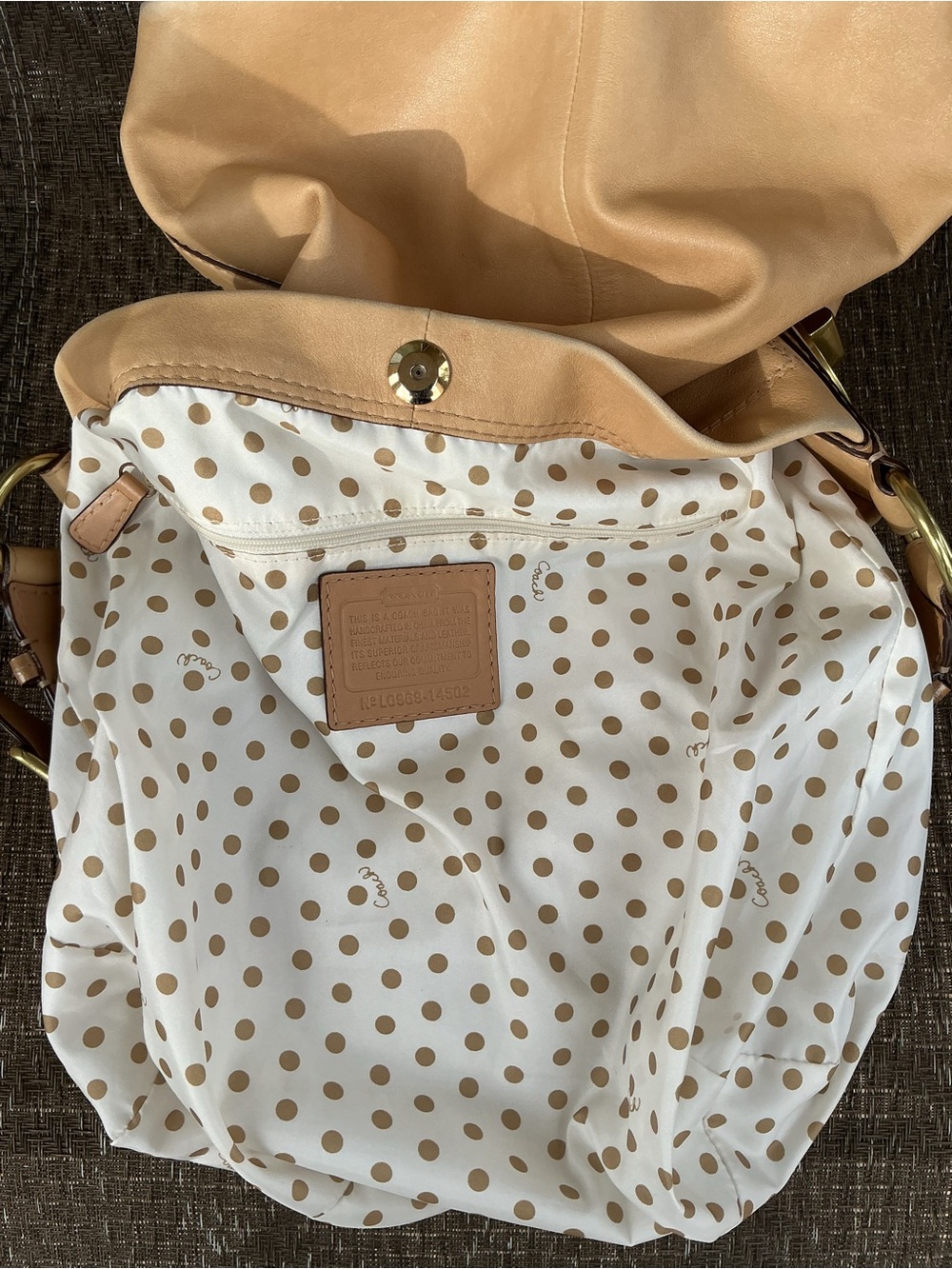 Coach Vintage Camel Tan Leather PEYTON Shoulder Bag 14502 - Picture 9 of 11
